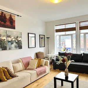 Cosy River View Flat At Temple Bar Dublin